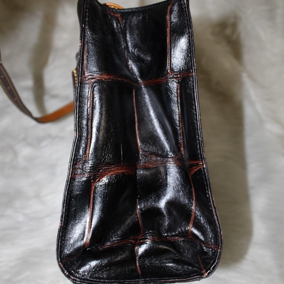 Dooney & Bourke "Janine" Satchel Dark Brown - Picture 5 of 14